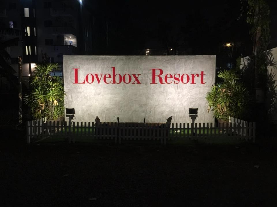 Love Box Resort Bangkok Buitenkant foto